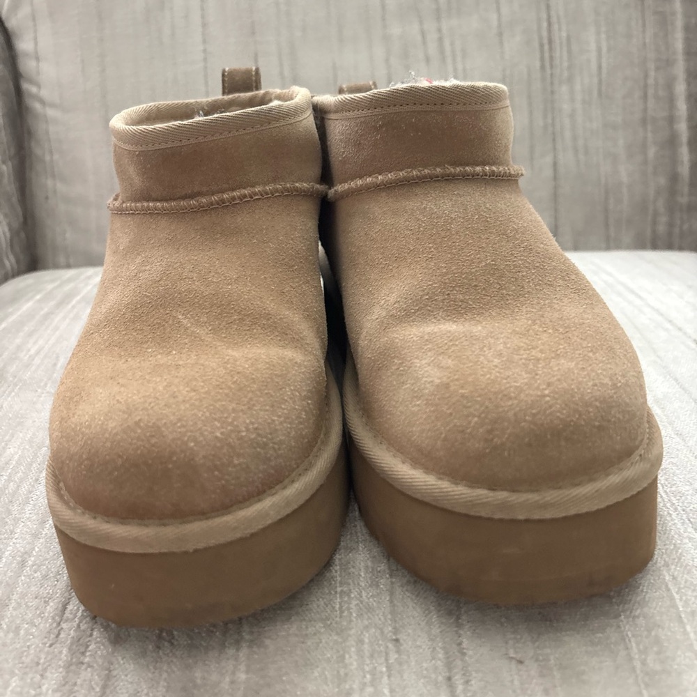 UGG Beige and Cream Cozy Lined Boots